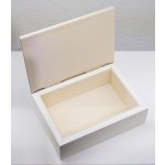 Ezüstözött ékszerdoboz: 5 x 11.5 x 16 cm